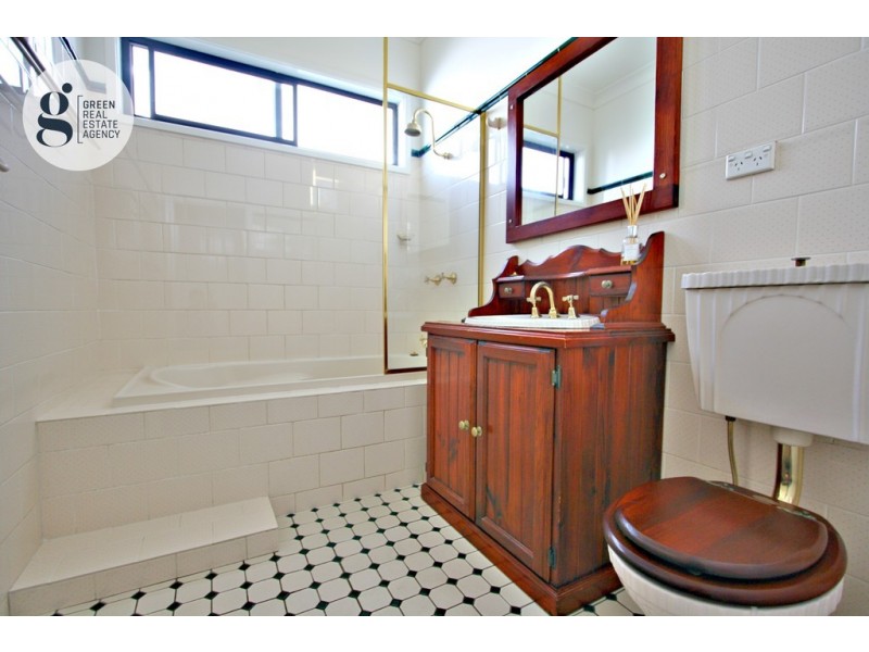 36 Constitution Road, Constitution Hill NSW 2145