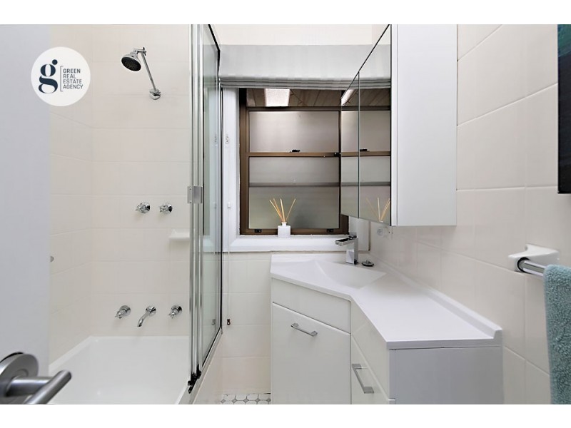 165 Cobham Avenue, Melrose Park NSW 2114