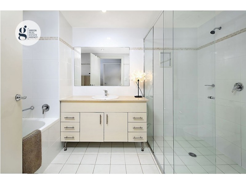 33/7 Bay Drive, Meadowbank NSW 2114