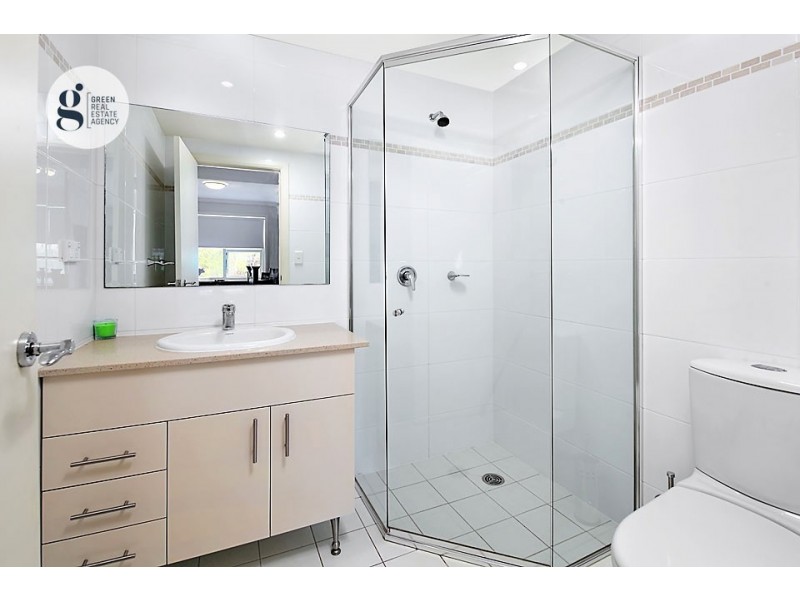 33/7 Bay Drive, Meadowbank NSW 2114