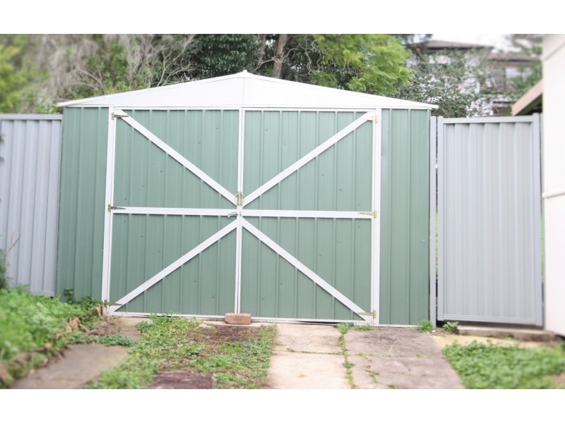 13 Broadoaks St, Ermington NSW 2115