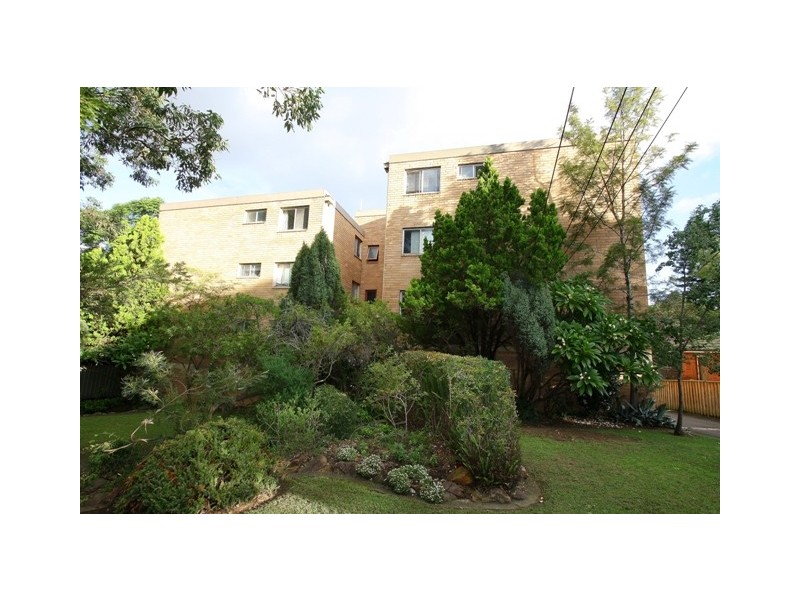 2/4 Sherbrooke Road, West Ryde NSW 2114