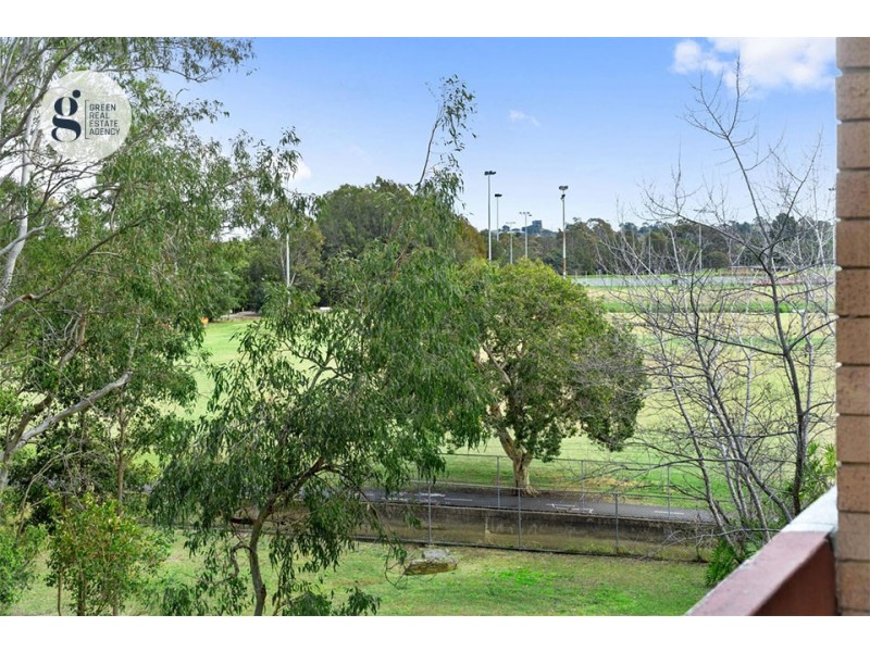 17/12 Meadow Crescent, Meadowbank NSW 2114