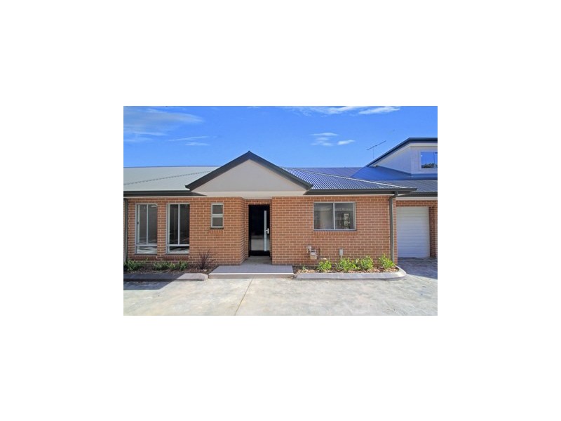 2/12  Huxley Street, West Ryde NSW 2114