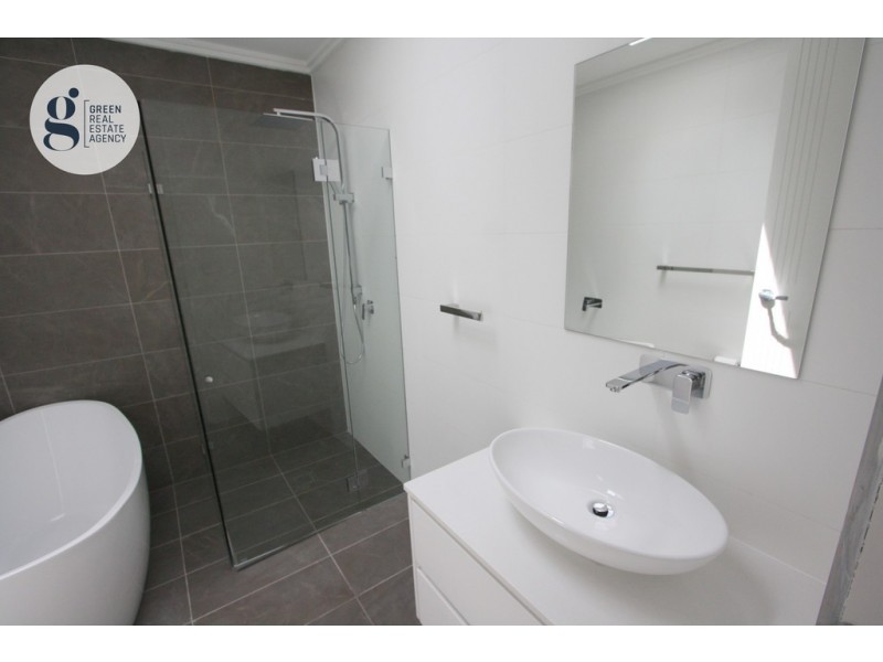 4A Grand Ave, West Ryde NSW 2114