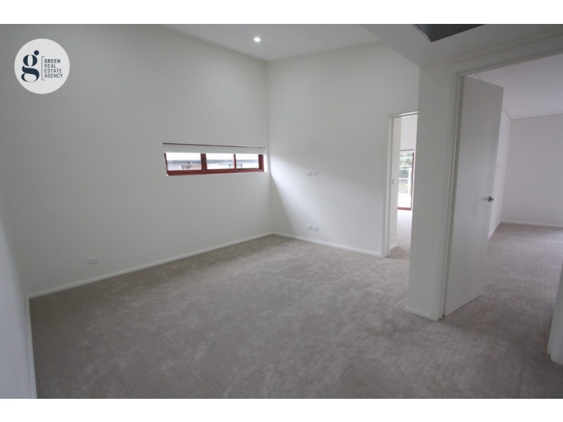 4A Grand Ave, West Ryde NSW 2114