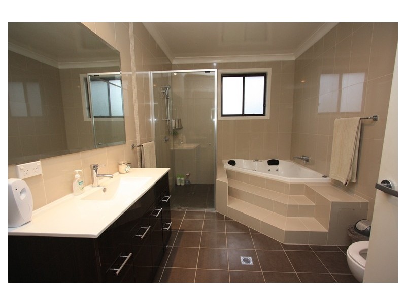 28 Murdoch Street, Ermington NSW 2115