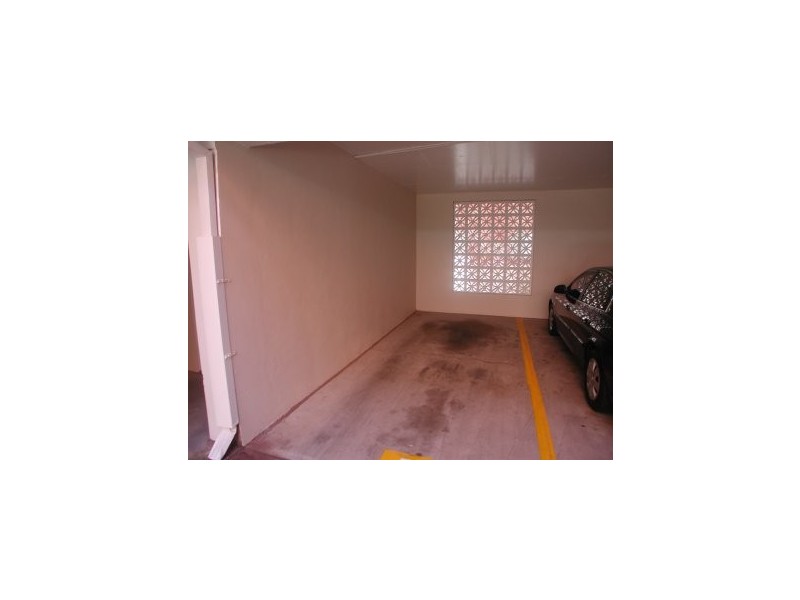 21/18-19 Bank Street, Meadowbank NSW 2114