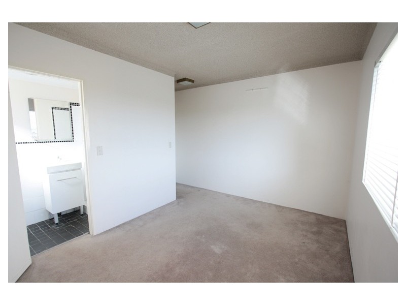 8/14 Meadow Crescent, Meadowbank NSW 2114