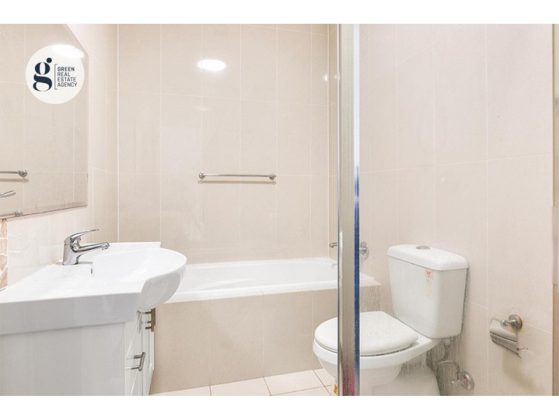 2 / 4 Dean Crescent, Ermington NSW 2115