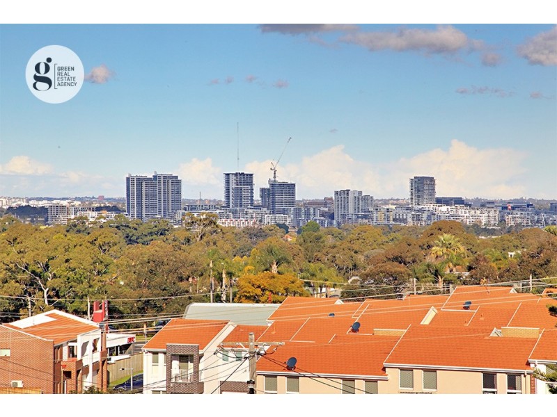 2 / 4 Dean Crescent, Ermington NSW 2115