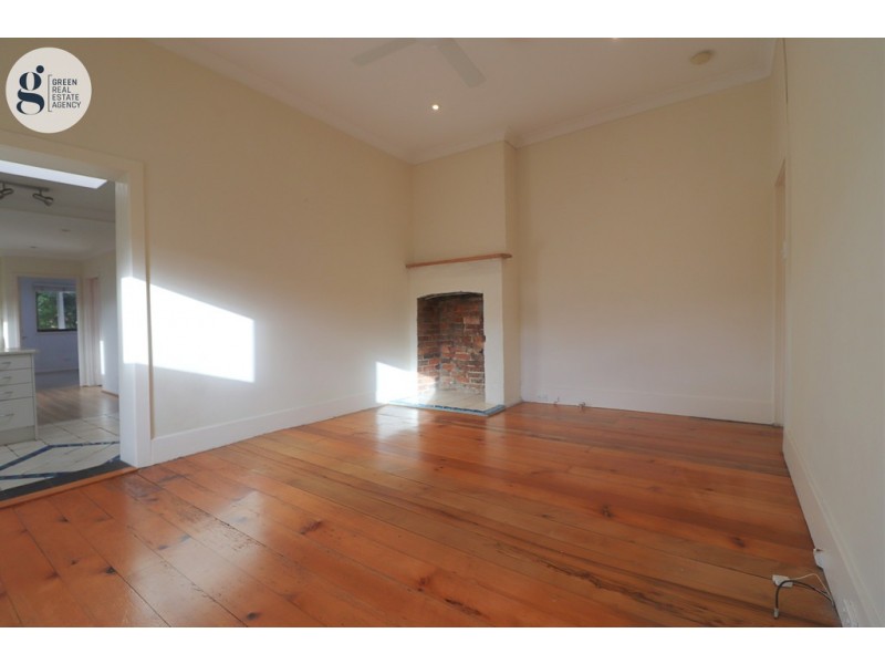 19 Constitution Road, Meadowbank NSW 2114