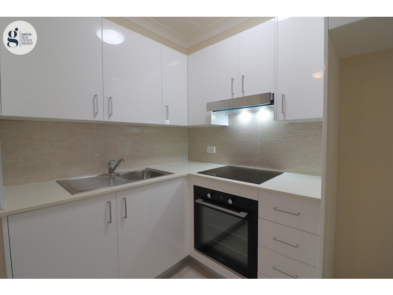 27/4 Bank Street, Meadowbank NSW 2114