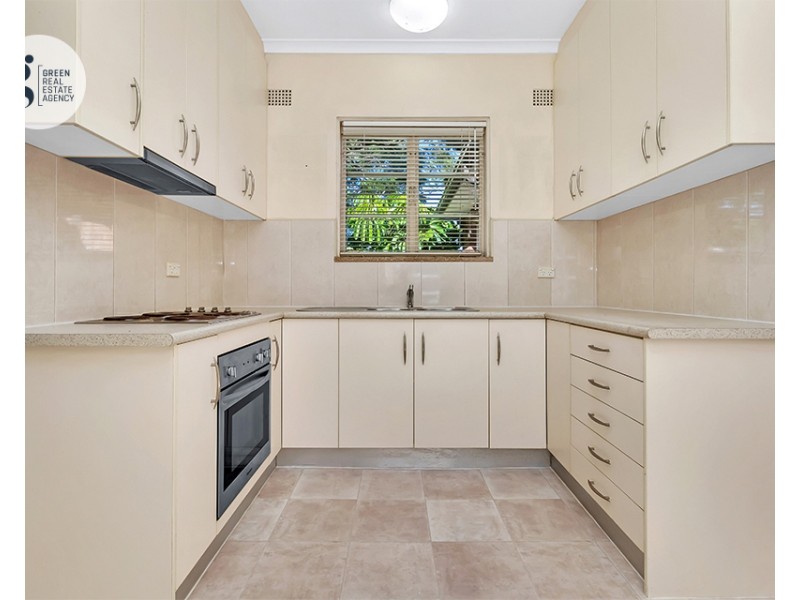 27 Sluman Street, Denistone West NSW 2114