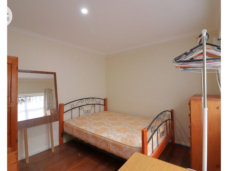77A Tarrants Ave, Eastwood NSW 2122