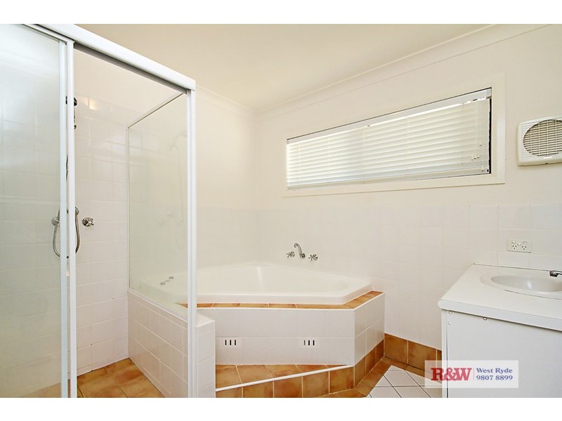 5 James Street, Melrose Park NSW 2114