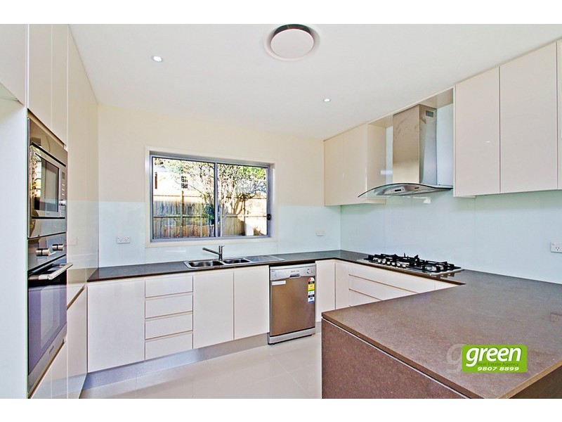 Villa 2/12 12 Huxley Street, West Ryde NSW 2114