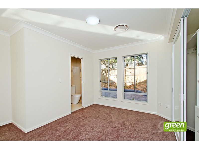 Villa 2/12 12 Huxley Street, West Ryde NSW 2114