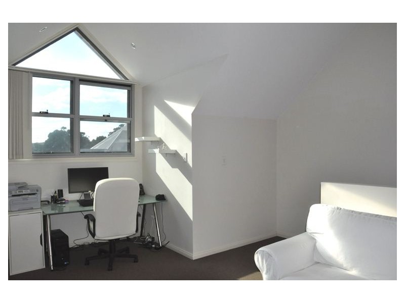 1 Checkley Court, Ermington NSW 2115