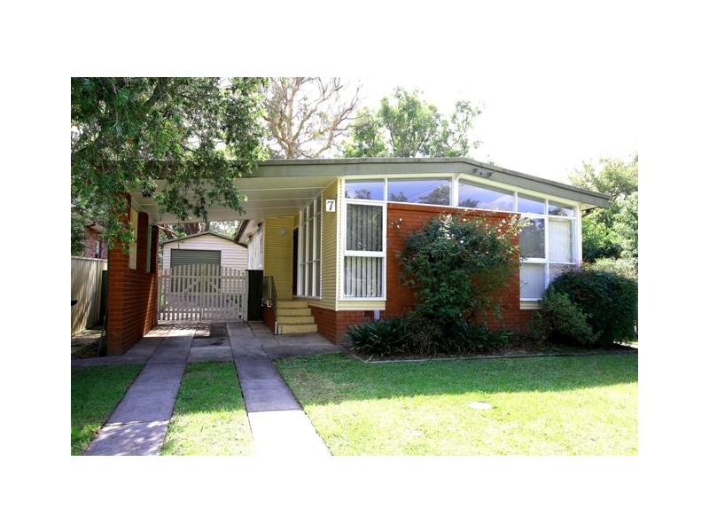7 Brooker Avenue, Oatlands NSW 2117