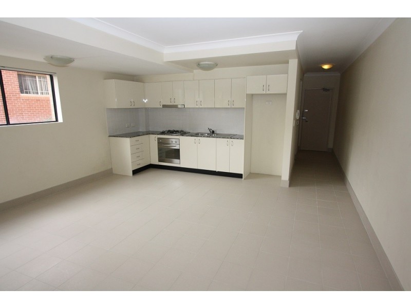 30/5-7 Exeter Rd, Homebush West NSW 2140