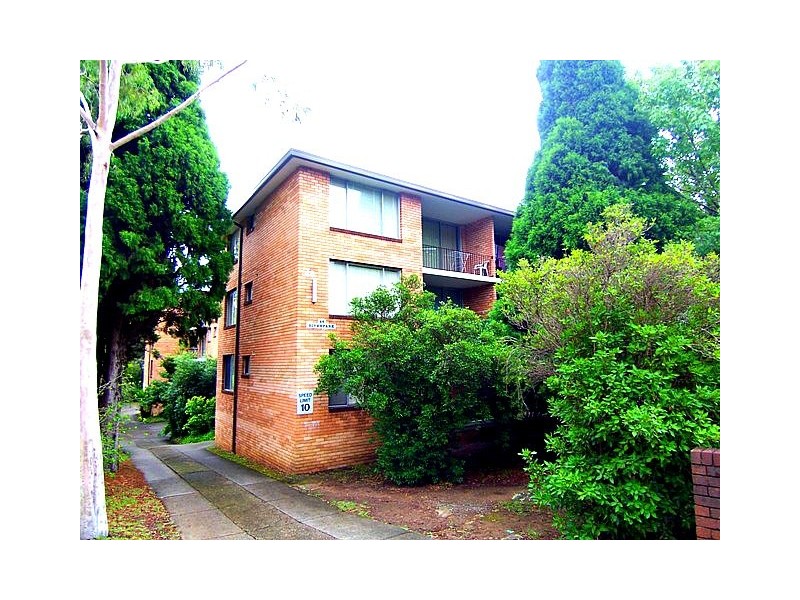2/46 Meadow Crescent, Meadowbank NSW 2114