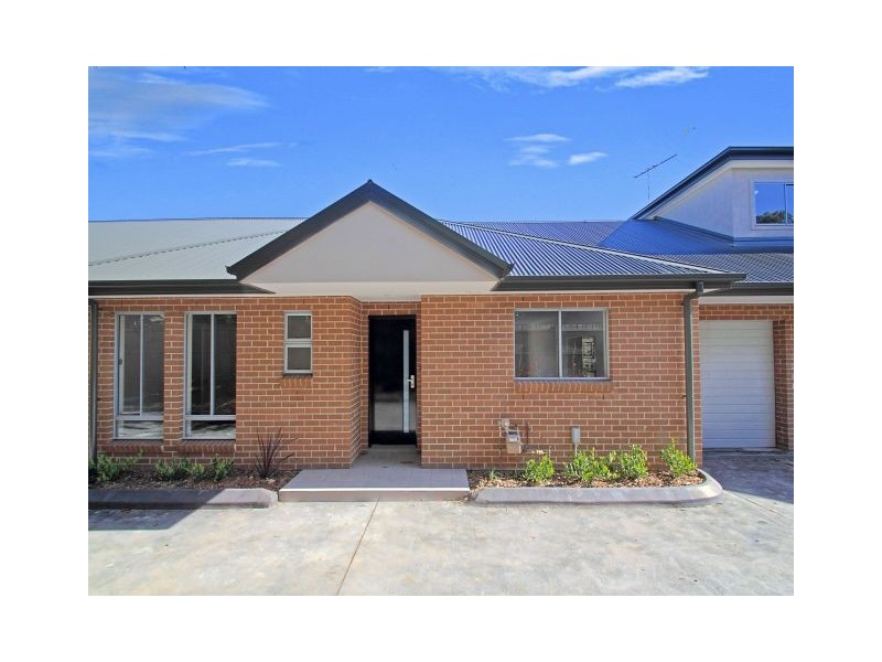 2/12 Huxley Street, West Ryde NSW 2114