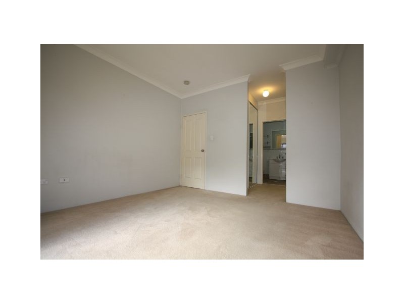 28/72 Constitution Road, Meadowbank NSW 2114