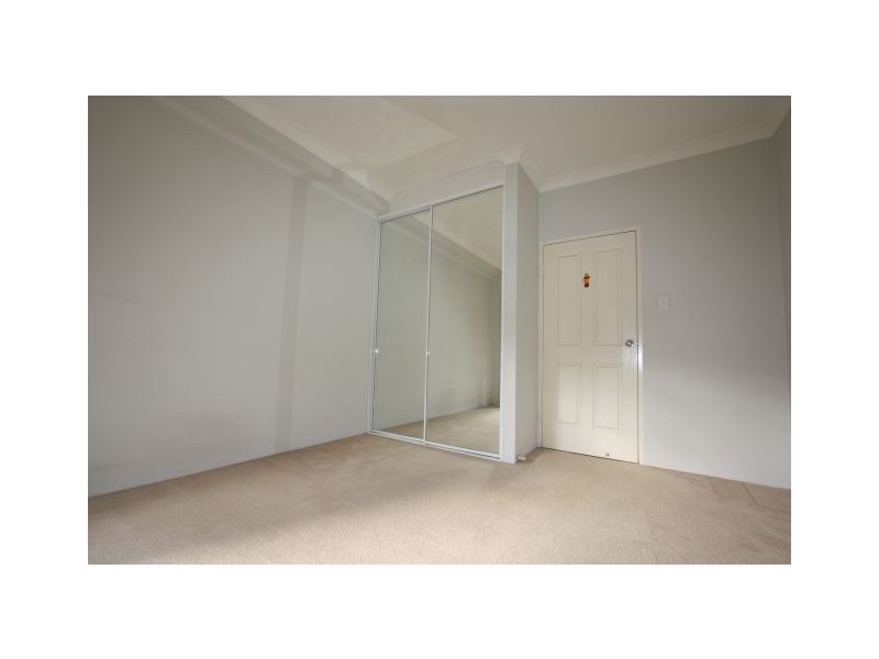 28/72 Constitution Road, Meadowbank NSW 2114