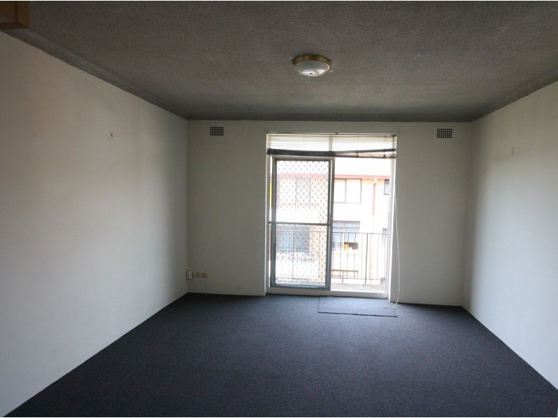 9/10 Bank Street, Meadowbank NSW 2114