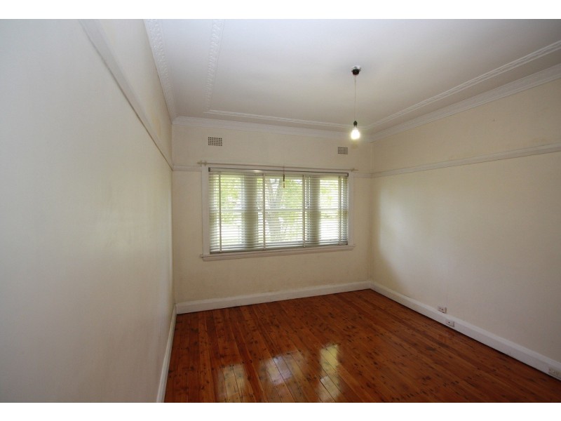 65 Moss Street, West Ryde NSW 2114