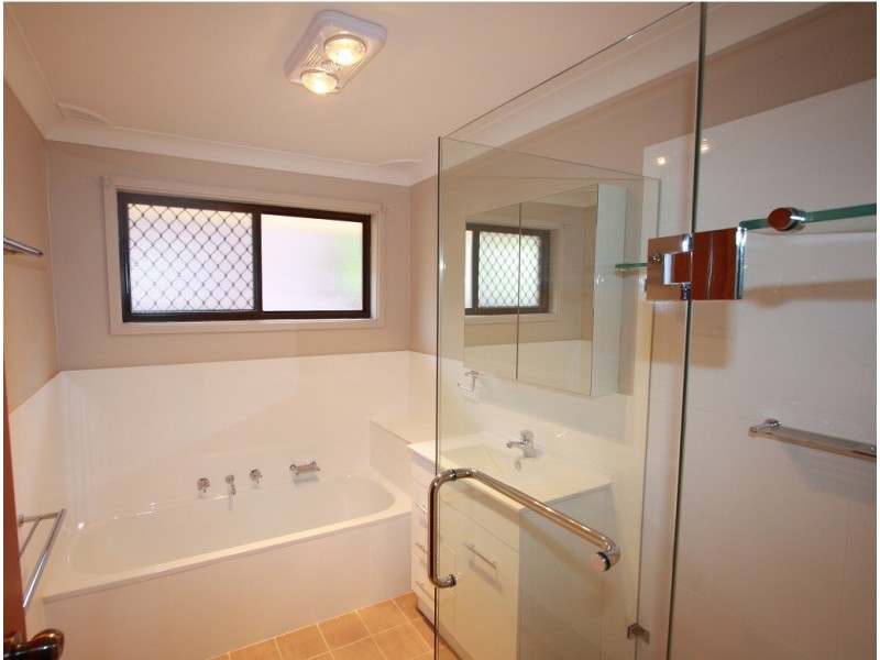 5 Delaware Road, Ermington NSW 2115