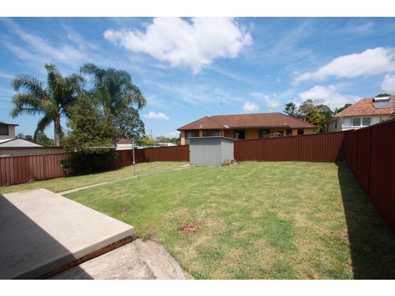 5 Delaware Road, Ermington NSW 2115