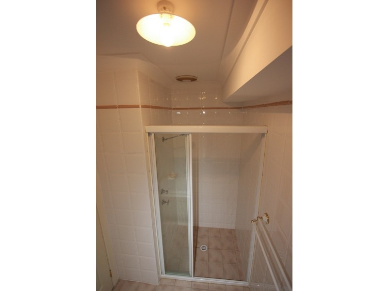 33 Hunterford Crescent, Oatlands NSW 2117