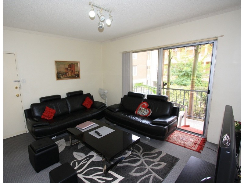 3/9 Allen Street, Harris Park NSW 2150