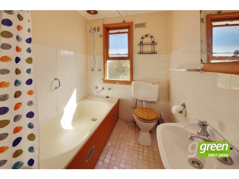 1 Kingsford Street, Ermington NSW 2115