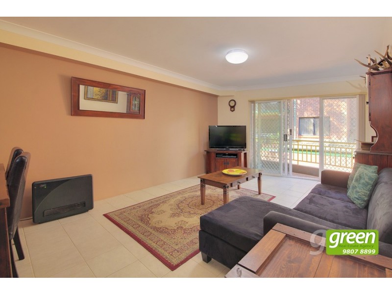 14/12-16 Toongabbie Road, Toongabbie NSW 2146