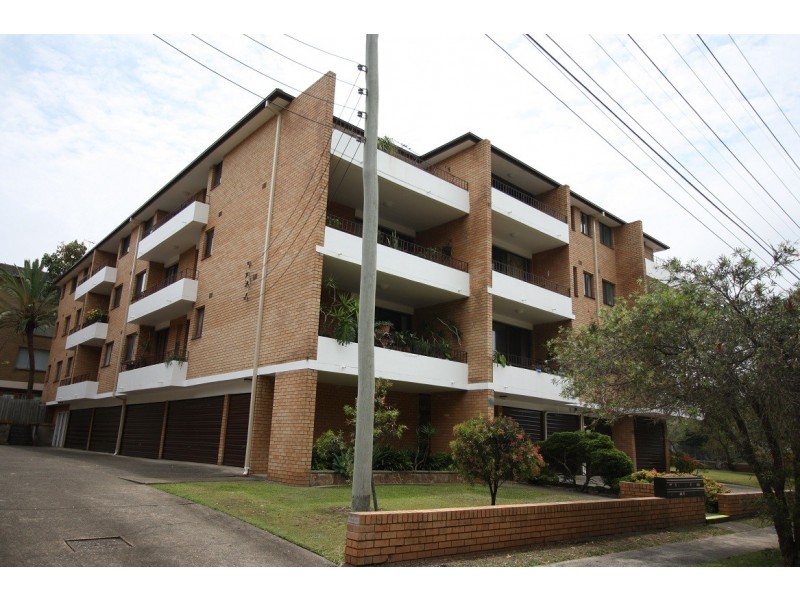 17/1-3 Bank Street, Meadowbank NSW 2114