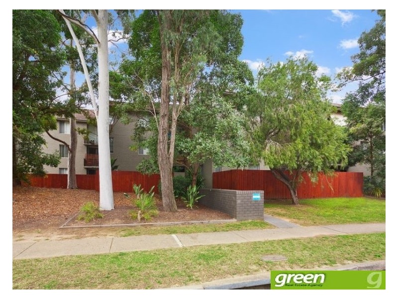 11/18 Oxford St, Merrylands NSW 2160