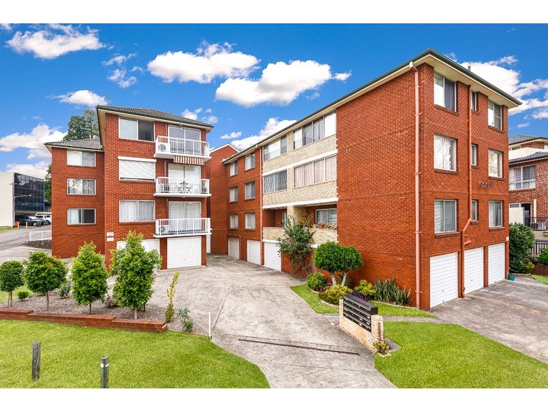 13/4 Gaza Road, West Ryde NSW 2114
