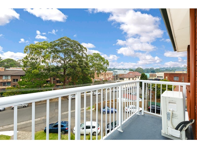 13/4 Gaza Road, West Ryde NSW 2114