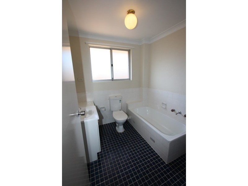 8/130 Crimea Road, Marsfield NSW 2122