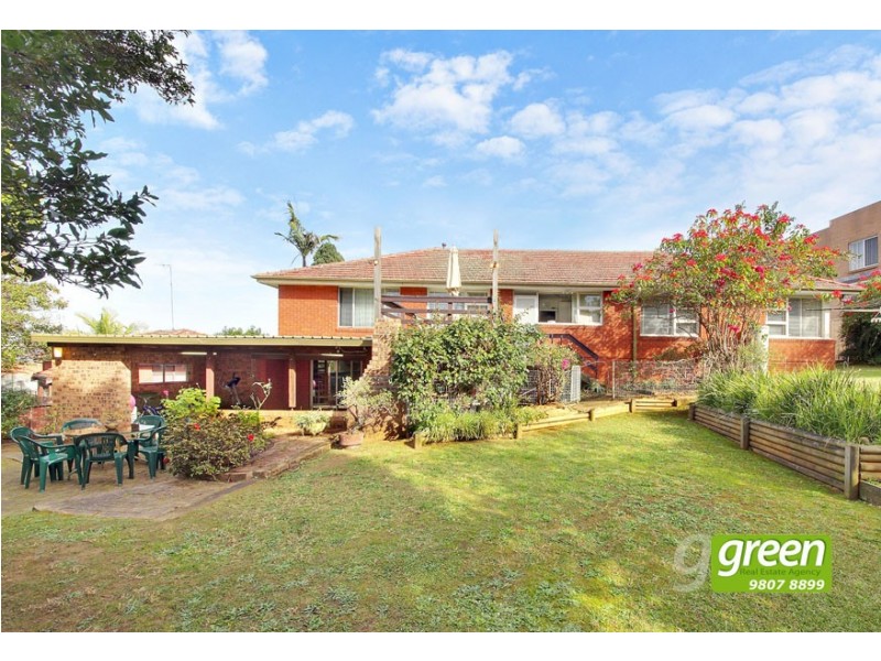 6 Dean Crescent, Ermington NSW 2115