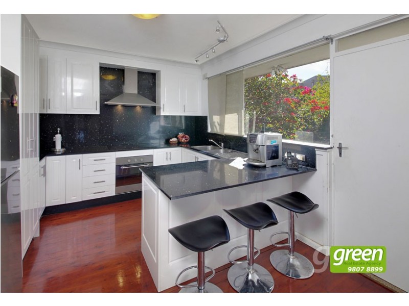 6 Dean Crescent, Ermington NSW 2115