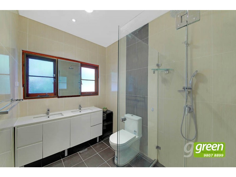 13 Russell Street, Denistone East NSW 2112