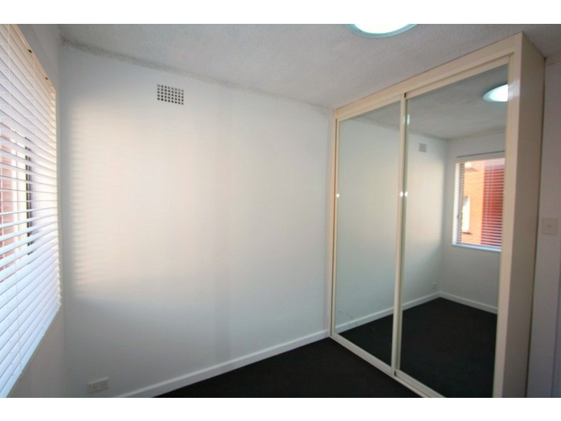 6/10 Bank Street, Meadowbank NSW 2114