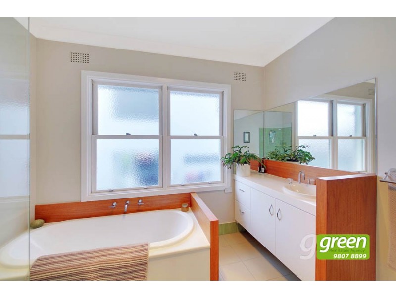 43 Henderson Street, Denistone East NSW 2112