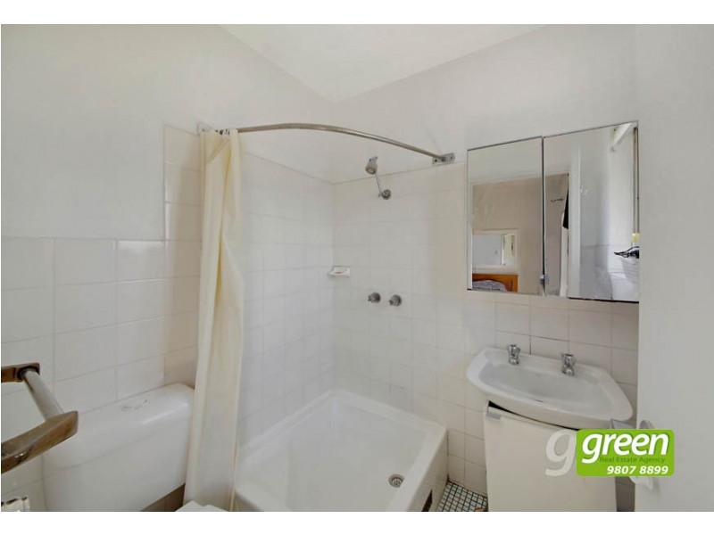 17/18-19 Bank Street, Meadowbank NSW 2114