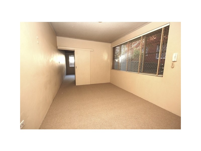 2/42 Meadow Crescent, Meadowbank NSW 2114