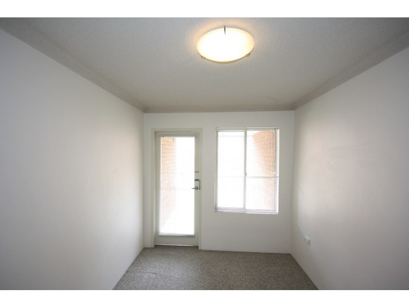 16/37 Meadow Crescent, Meadowbank NSW 2114